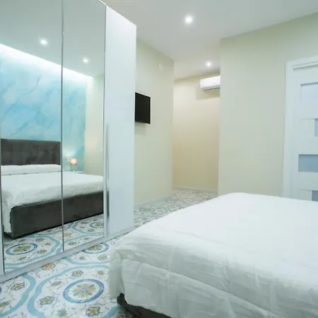 G House Проживание в семье Неаполь