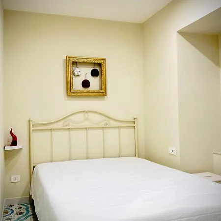 G House Проживание в семье
